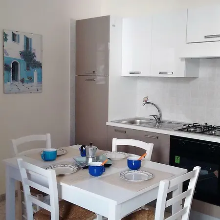 Levante E Ponente Apartment *